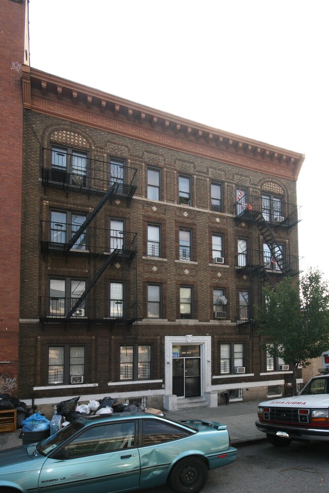 255 Pennsylvania Ave in Brooklyn, NY - Building Photo - Building Photo