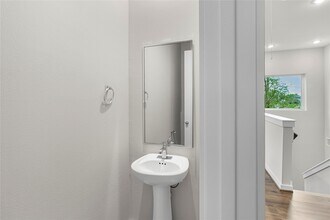 602 Thornton Oaks Ln in Houston, TX - Building Photo - Building Photo