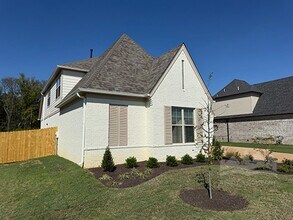 240 Valleyview Ln in Oakland, TN - Building Photo - Building Photo