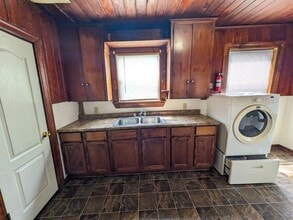 3170 Roberts Ave in Beaumont, TX - Building Photo - Building Photo