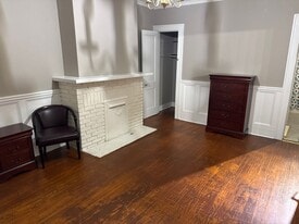 407 W Moore St in Dublin, GA - Building Photo