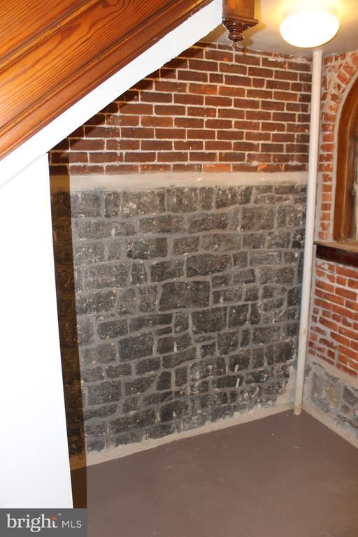 415 W Broad St in Quakertown, PA - Building Photo - Building Photo