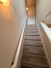 27 W 4th St in Lowell, OR - Building Photo - Building Photo