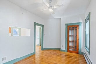 74 Dartmouth St in Manchester, NH - Building Photo - Building Photo