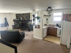 1393 US-302, Unit 4 in Bartlett, NH - Building Photo - Building Photo
