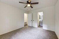 510 Coleman St photo'