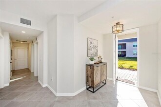 17715 Boracay Ct, Unit 101 in Venice, FL - Building Photo - Building Photo