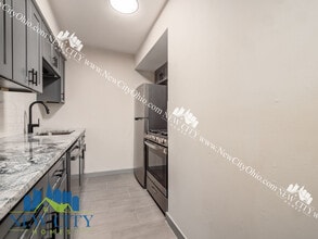 Columbus Apartments in Columbus, OH - Building Photo - Building Photo