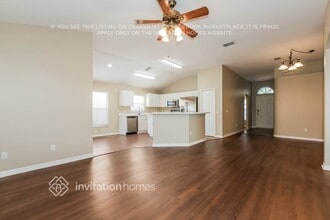 11707 S Stone Ln, Unit 37 in Riverview, FL - Building Photo - Building Photo