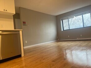 226 Parker Hill Ave, Unit 16 in Boston, MA - Foto de edificio - Building Photo