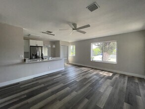 631 SW 28th Terrace in Fort Lauderdale, FL - Building Photo - Building Photo