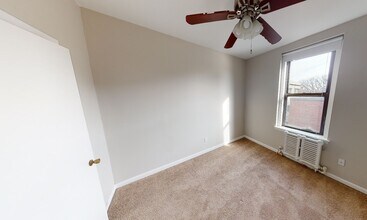 54 JFK St, Unit 16T in Cambridge, MA - Foto de edificio - Building Photo