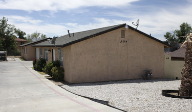 16264 Orick Ave in Victorville, CA - Building Photo - Building Photo