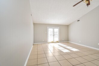 7111 Peppermill Ln in Memphis, TN - Building Photo - Building Photo