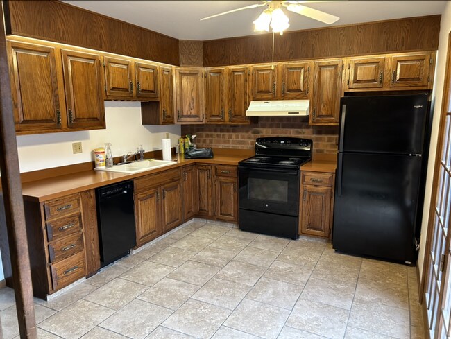 2105 Chatalet Ln, Unit E photo'