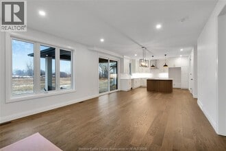 473 Marla Crescent in Lakeshore, ON - Building Photo - Building Photo