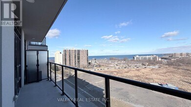 461 Green Rd in Hamilton, ON - Building Photo - Building Photo