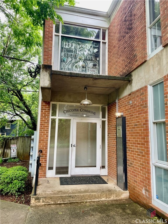 property at 1295 W Broad St