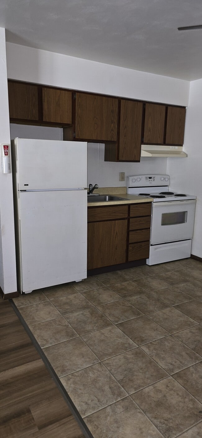 1067 Olive St, Unit 15