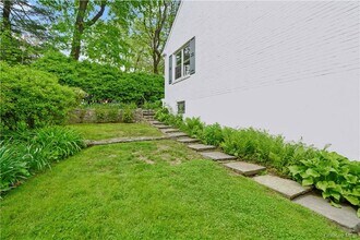 6 Wildway in Yonkers, NY - Building Photo - Building Photo