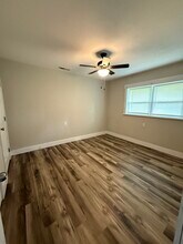 468 N Locust St, Unit 2 in Florence, AL - Building Photo - Building Photo