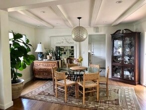 4015 Lago Dr in Santa Barbara, CA - Building Photo - Building Photo