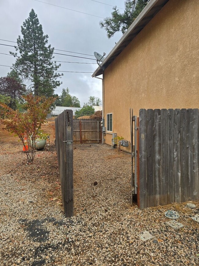 6785 Indian Dr in Magalia, CA - Building Photo - Building Photo