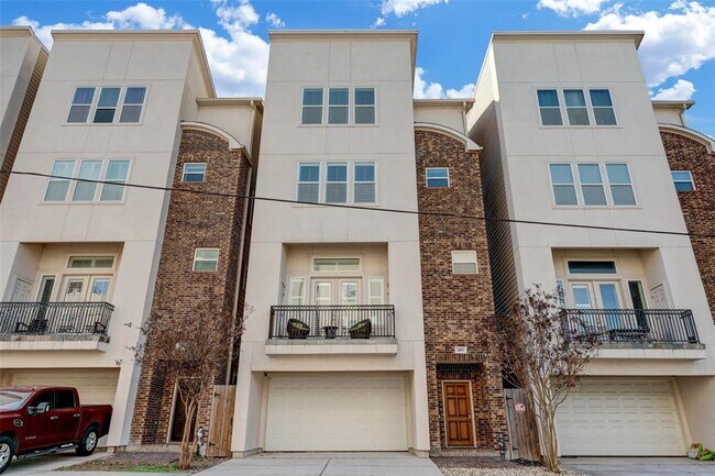 property at 1419 Beachton St
