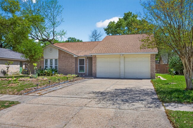 property at 18918 Droitwich Dr