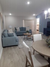 5356 W Oak Park Blvd in Homosassa, FL - Building Photo - Building Photo