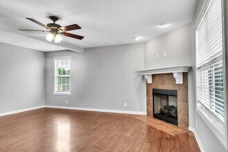 532 Falkland Cir in Clarksville, TN - Building Photo - Building Photo