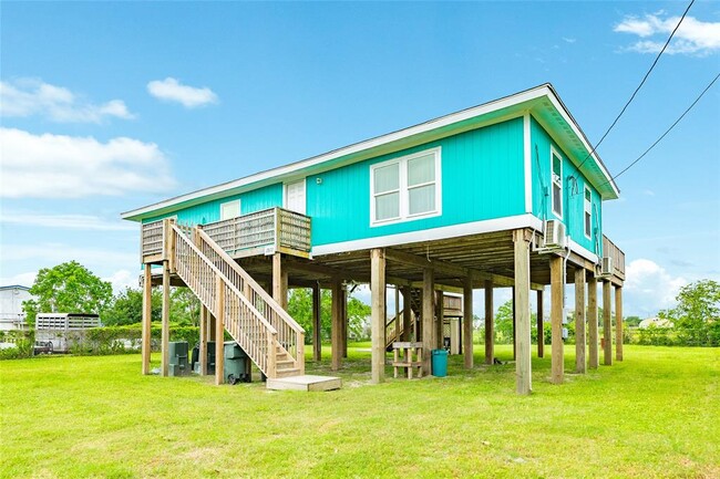 property at 2822 N Sonny Ln