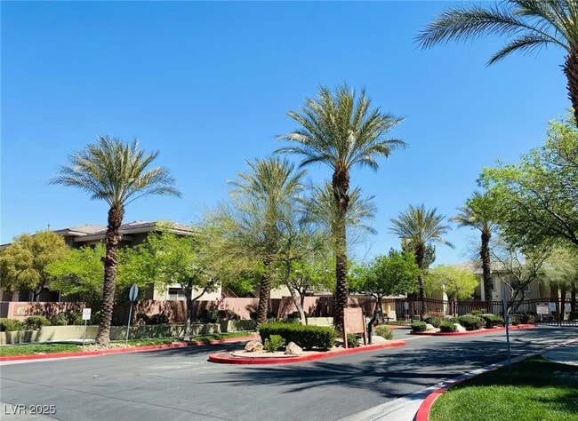 property at 908 Duckhorn Ct