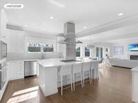 14 Spring Ln in Southampton, NY - Building Photo - Building Photo