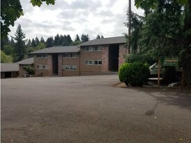 The Iron Rock Apartments in Oregon City, OR - Building Photo