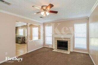5719 Forest Trails Dr in Houston, TX - Building Photo - Building Photo