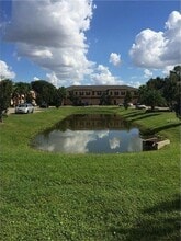 10273 Villa Palazzo Ct in Tampa, FL - Foto de edificio - Building Photo