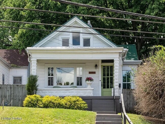 property at 1850 Brownsboro Rd