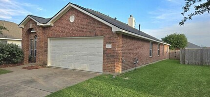 8406 Taraglen Ct in Richmond, TX - Foto de edificio - Building Photo