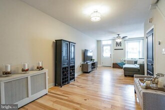 225 W 6th Ave in Conshohocken, PA - Building Photo - Building Photo