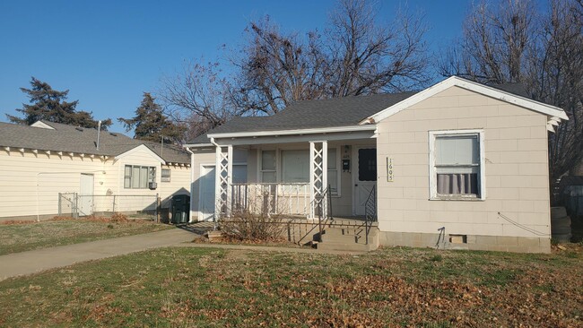 1605 S Jackson St in Enid, OK - Building Photo - Building Photo