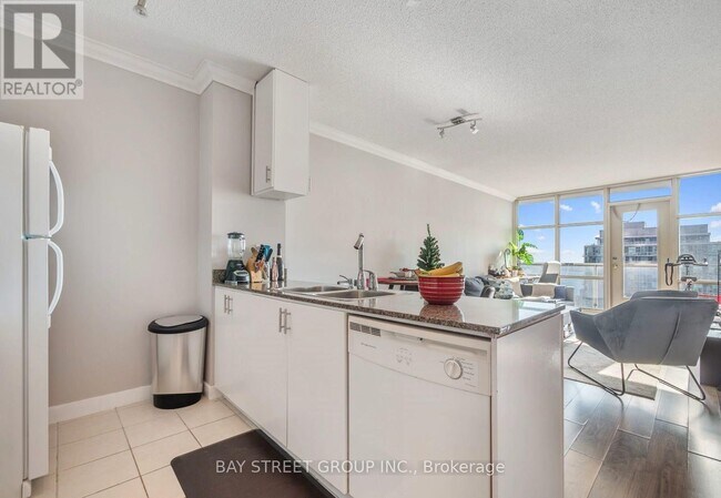 property at 35 Mariner Terrace