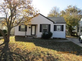 1206 NW Oak Ave in Lawton, OK - Building Photo