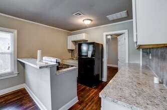 2205 E 8th St in Tulsa, OK - Building Photo - Building Photo
