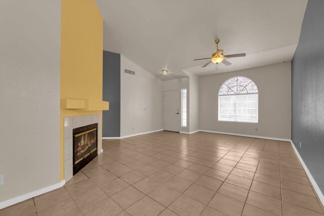 5433 Tincup Dr in Las Vegas, NV - Building Photo - Building Photo