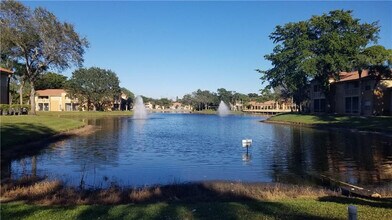 4807 Via Palm Lakes in West Palm Beach, FL - Building Photo - Building Photo