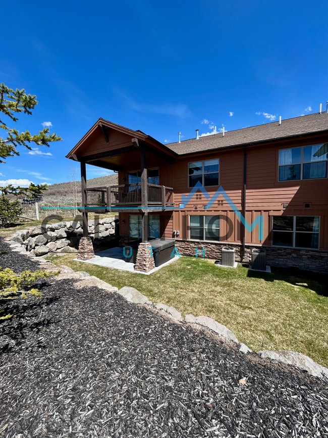 14549 N Asher Way in Hideout, UT - Foto de edificio - Building Photo