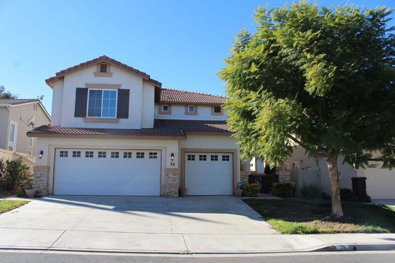 36 Villa Valtelena in Lake Elsinore, CA - Building Photo