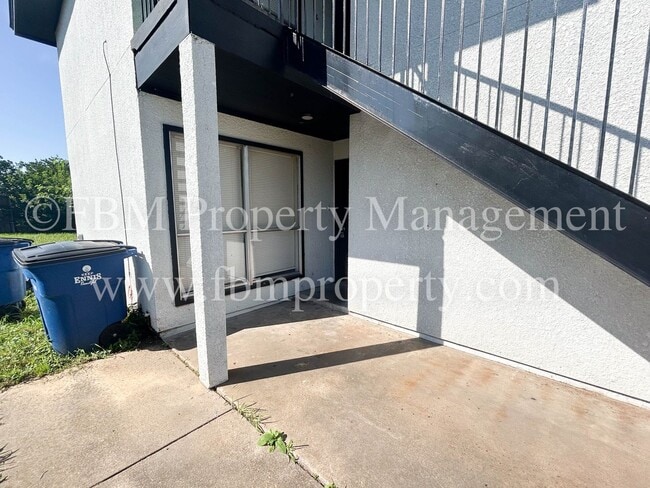 1401 Old Bardwell Rd