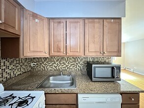 5820 N Sheridan Rd in Chicago, IL - Foto de edificio - Building Photo